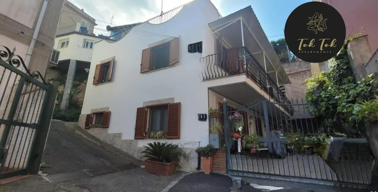 Villa Tok Tok Taormina 0*,  Italia